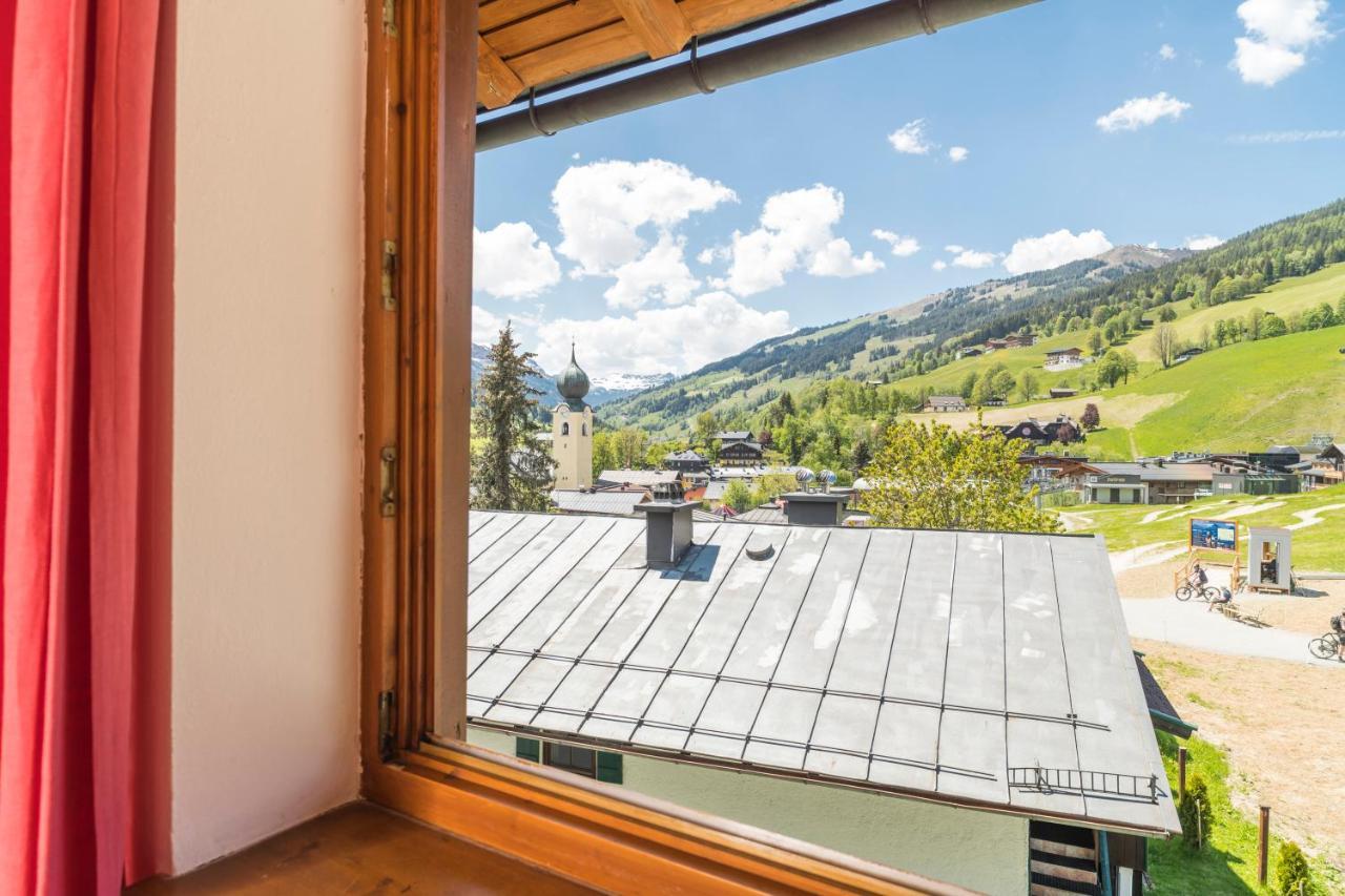 Appartements Bernhofer Saalbach-Hinterglemm Bagian luar foto