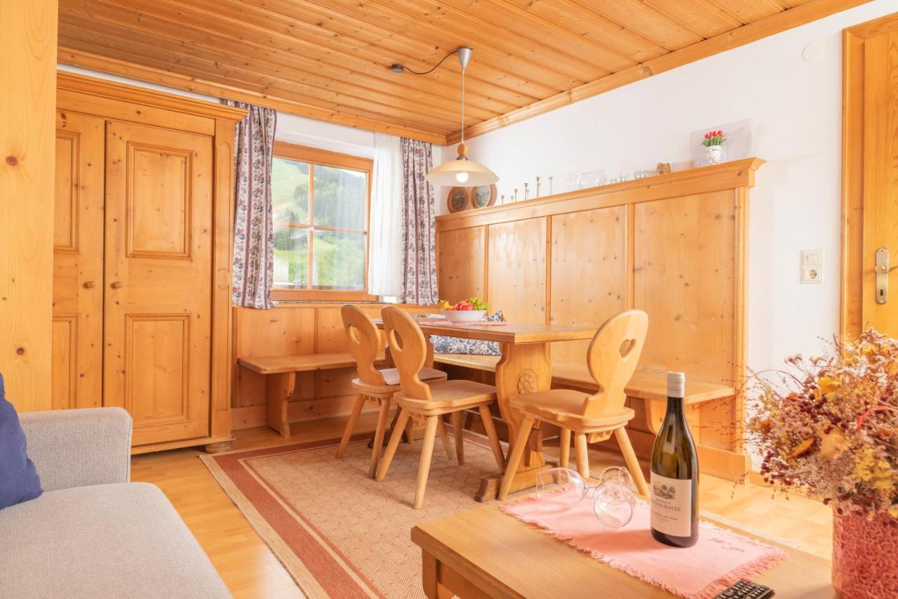 Appartements Bernhofer Saalbach-Hinterglemm Bagian luar foto